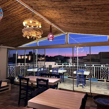 B&B White&blue Bodrum