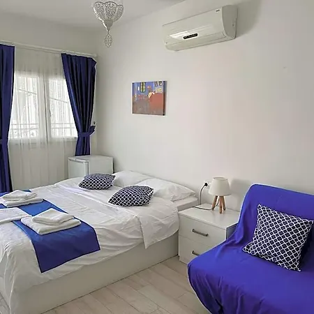 B&B White And Blue Bodrum