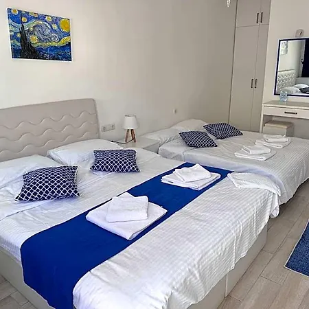 B&B White And Blue