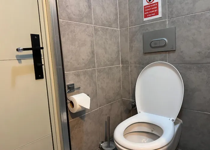 Bed & Breakfast White And Blue