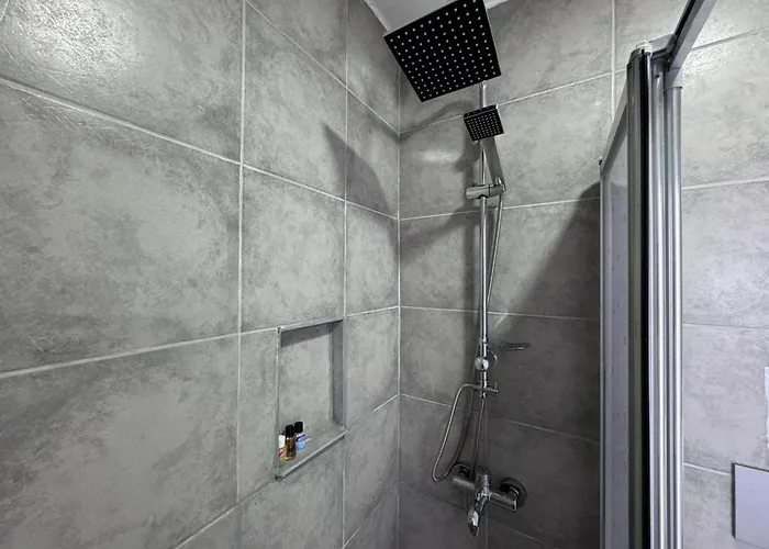 Frühstückspension White And Blue 2*